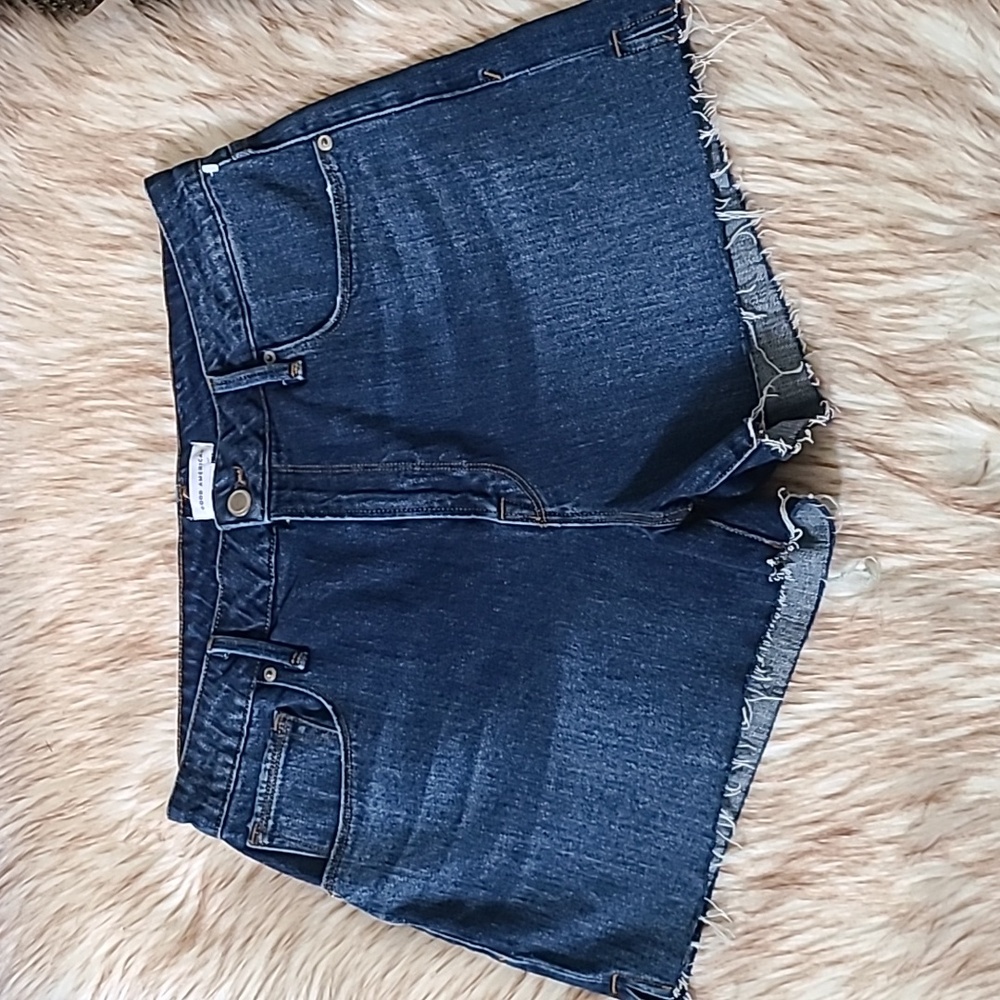 NWT Good American Cut-Off Short Size 12 - Picture 9 of 9